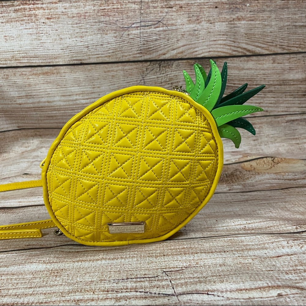 Kate Spade RARE “Wing It” Pineapple Quilted Crossbody
